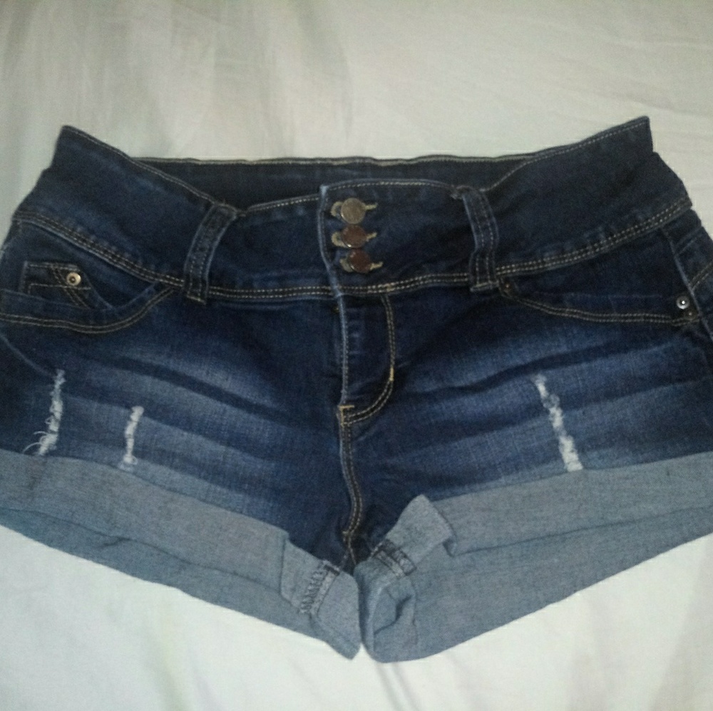 YMI WannaBettaButt Shorts